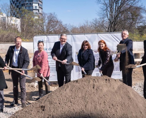 Spatenstich Psychiatrie Klinik Favoriten
